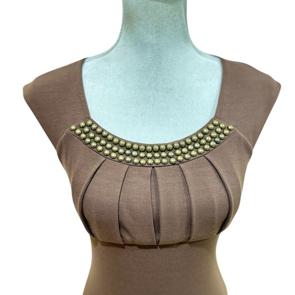Aysha Saeed designer Brown bodycon Dress antique gold-tone Studded Neckline xs - Picture 5 of 8